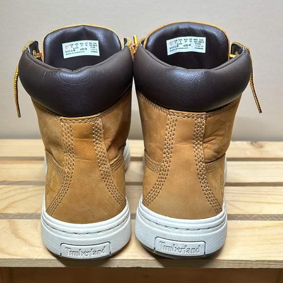 Timberland Women's Skyla Bay 6-Inch Boot - Picture 4 of 5